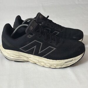 New Balance 860 Men's Black and White Athletic Shoes size 12.5 D Comfy Gym Shoe